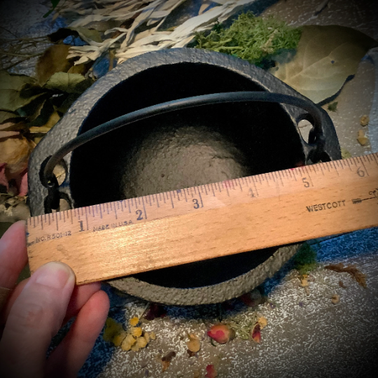 Medium Cast Iron Cauldron