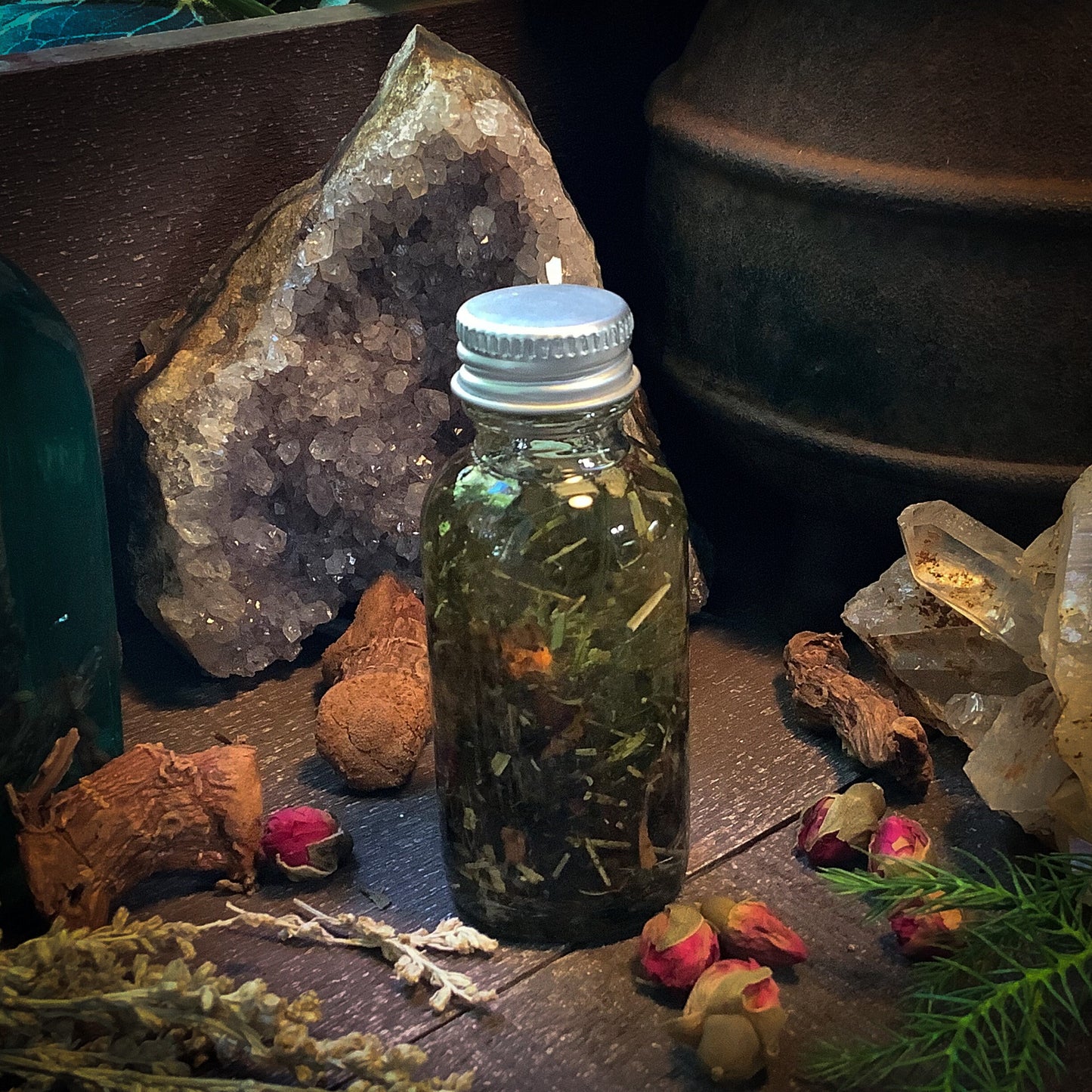 Witches ~ Power & Strength ~ Deluxe Cauldron Potion Oil