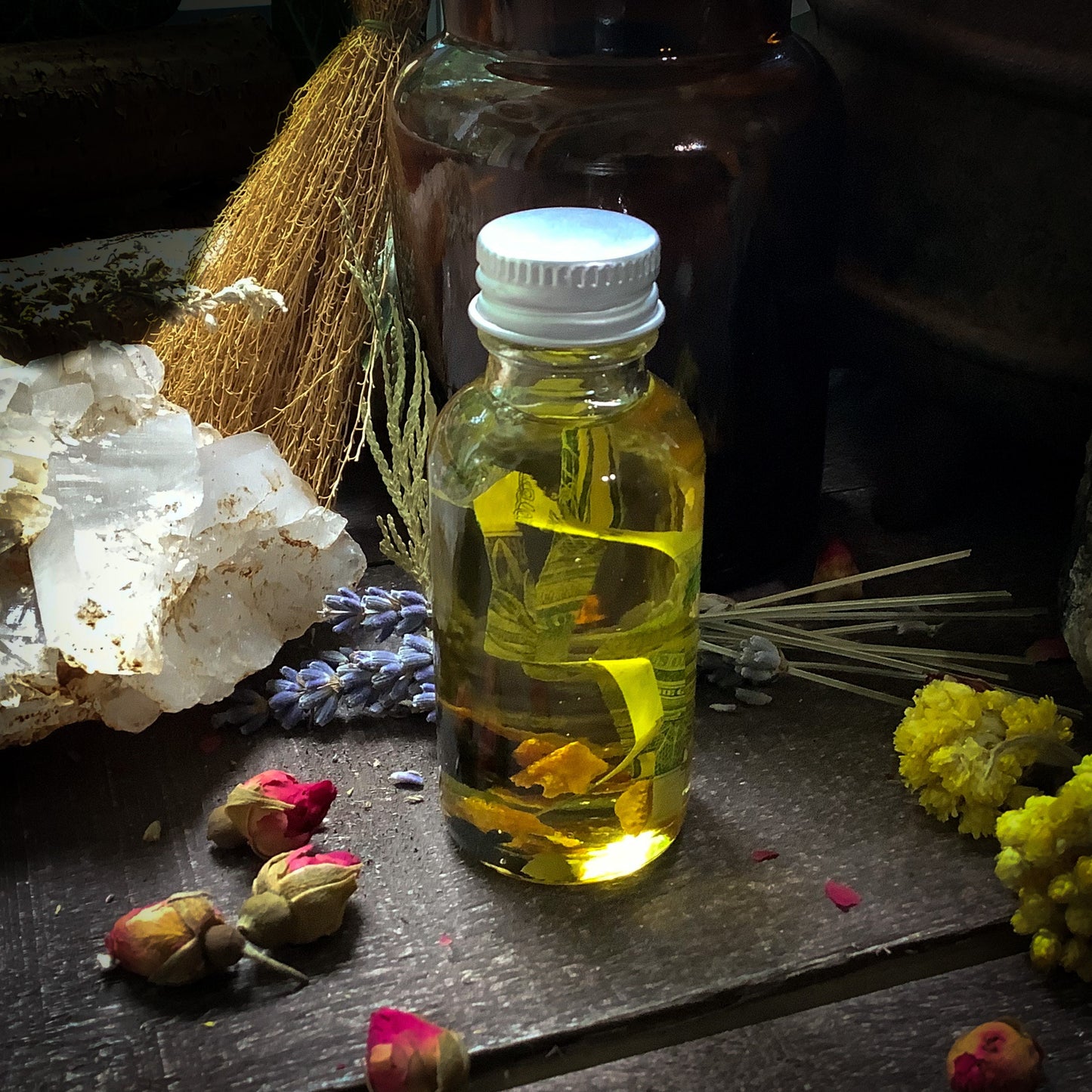 Money Drawing ~ Lodestone ~ Spell and Anointing Oil