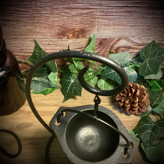 Hanging Cast Iron Cauldron ~ Small Cauldron with Vintage Stand